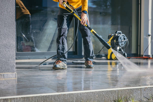 Best Driveway Pressure Washing  in Haledon, NJ
